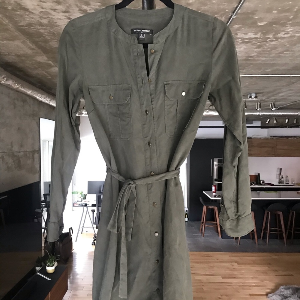 Banana Republic dress